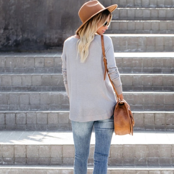 CYNTHIA Light Weight Knit Sweater - Picture 4 of 8